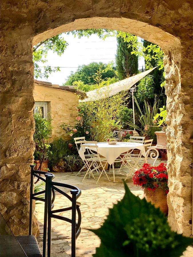 L'Ile Aux Fleurs Villa Ventabren Dış mekan fotoğraf